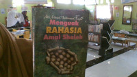 Image of Menguak Rahasia Amal Shaleh